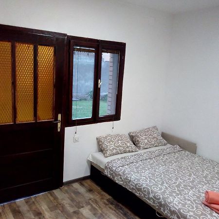 Apartment Minimal Novi Sad Ngoại thất bức ảnh